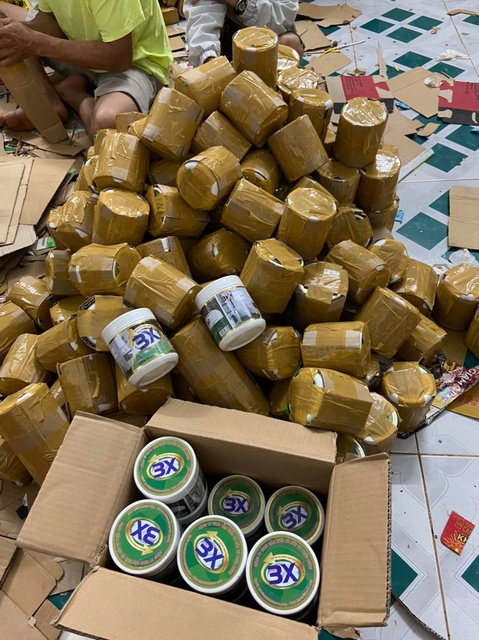 Kem tẩy rửa gạch men 3x, tẩy trắng nhà tắm, nhà vệ sinh, tẩy bồn cầu, gốm sứ , nhựa, thủy tinh,inox.tẩy đa năng