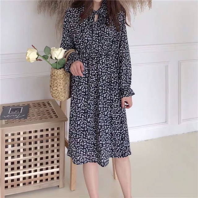 Váy hoa nhí dài tay nhiều mẫu xinh - Đầm hoa dài qua gối vintage