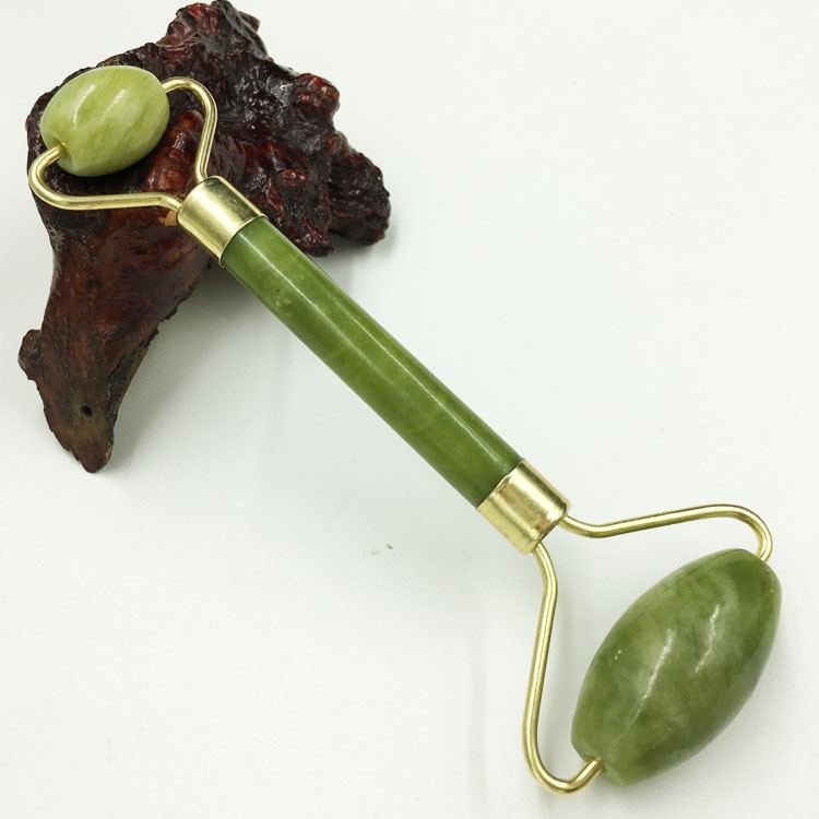 Con Lăn Ngọc Bích Massage Nâng Cơ Mặt - Dumi Shop