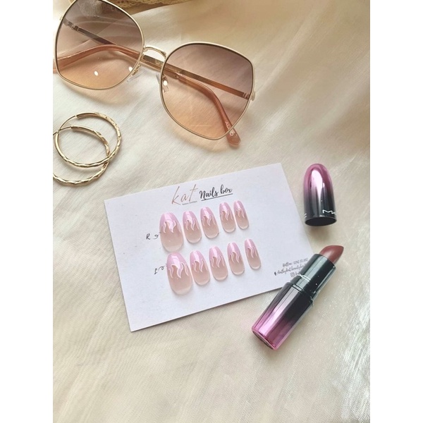 IN THEO YÊU CẦU Tag NHÃN MÁC phụ kiện nail giả