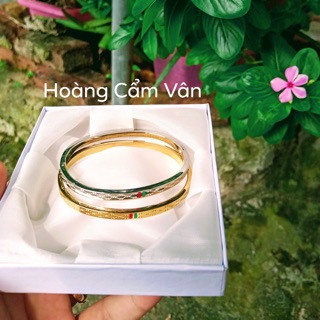 Vòng tay Gucci titan vàng và bạc ảnh thật