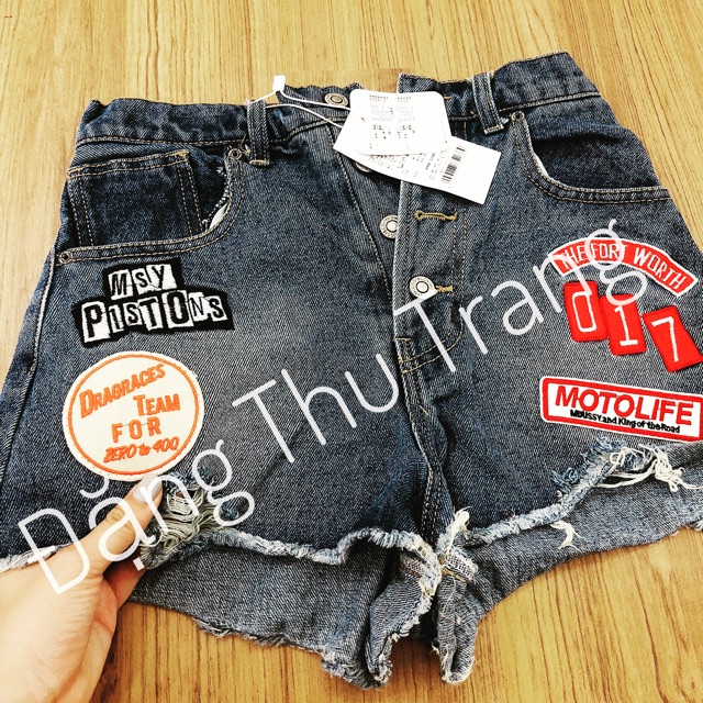 Quần short bò chuan auth