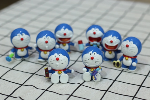 Bộ 8 Mô Hình Bảo Bối Thần Kì Doremon Doraemon (Máy ảnh)