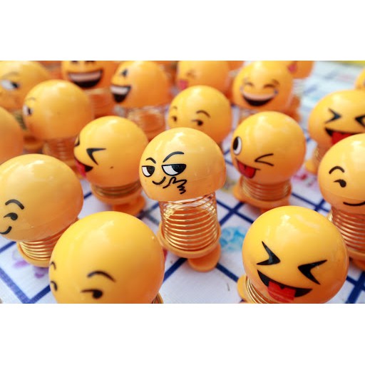 [Xả hàng] Thú nhún lò xo lắc đầu Emoji (có hộp, ngẫu nhiên)