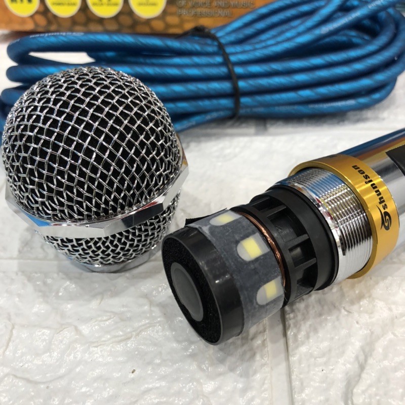 Micro có dây cao cấp KTV SHUNI SN-688 Hút giọng,hát nhẹ,giọng mềm,chống rú tốt,dây dài chắc chắn-SIÊU BỀN
