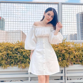 Váy trễ tay bồng