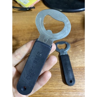 Dụng Cụ khui mở nắp Bia
