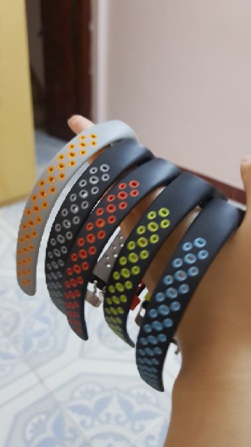 dây thể thao cho miband 2 khóa kim loại - tặng dán màn