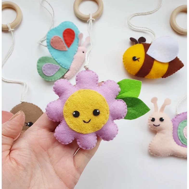 THÚ TREO NÔI, TREO KỆ CHỮ A Handmade CHO BÉ Mẫu vườn hoa