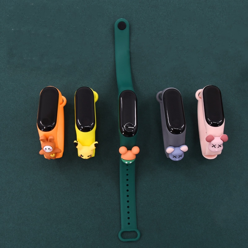Dây đeo đồng hồ điện tử cảm ứng có đèn Led bằng silicon kháng nước hoạt hình Mickey Pikachu dễ thương cho bé trai/gái