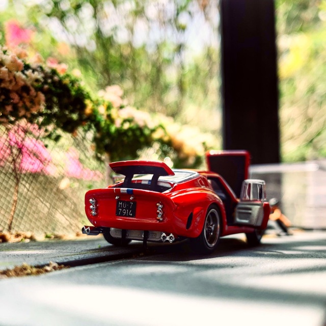 Mô hình 1/64 PGM full open  Ferrari 250GTO  1:64