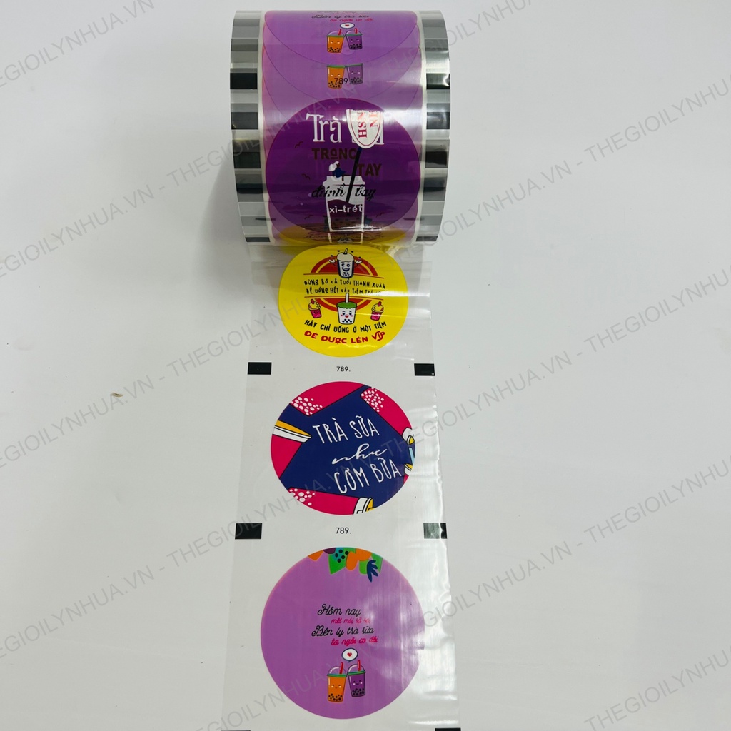 Màng dập ly nhựa, cuộn keo ép ly nhựa, màng ép ly trà sữa in sẵn từ 300ml đến 700ml hiệu HS NEW đủ 2400 ly/cuộn mã 789