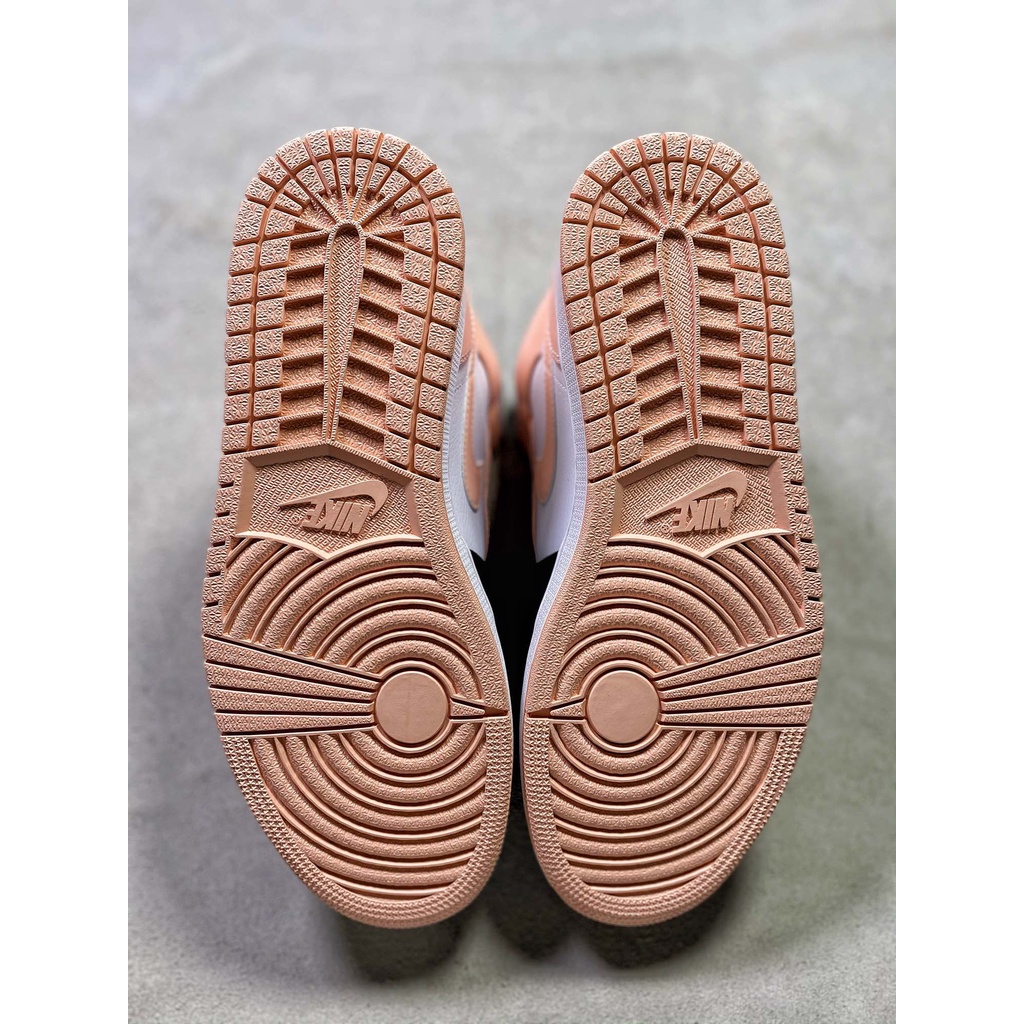 Giày Air Jordan 1 Mid "Crimson Tint"