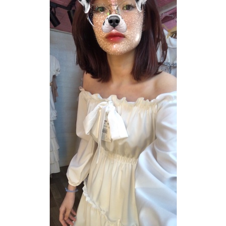 Váy Trễ Vai Nơ Tay Voan nữ - Đầm tiểu thư trắng basic trơn có lớp lót trong  vintage freesize mặc đi chơi dã ngoại tết | BigBuy360 - bigbuy360.vn