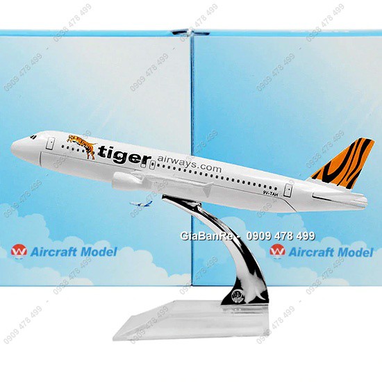 MÔ HÌNH SẮT MÁY BAY 16CM KÈM ĐẾ MICA - TIGER AIR - SINGAPORE - 8992