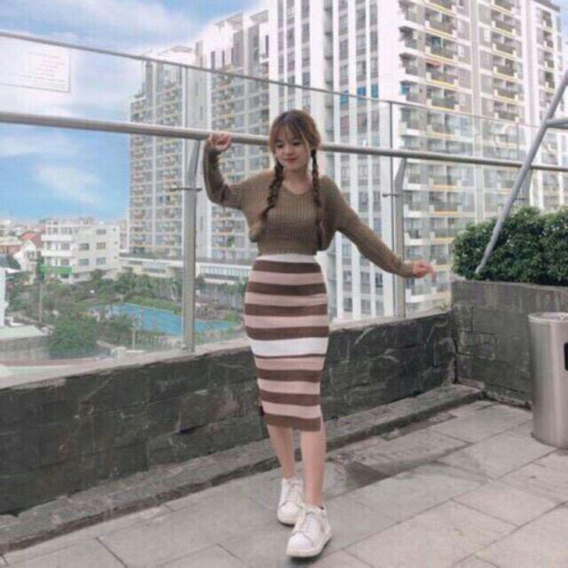 Set váy len body 2 dây kẻ mix áo Len ngoài dài tay dày đẹp
