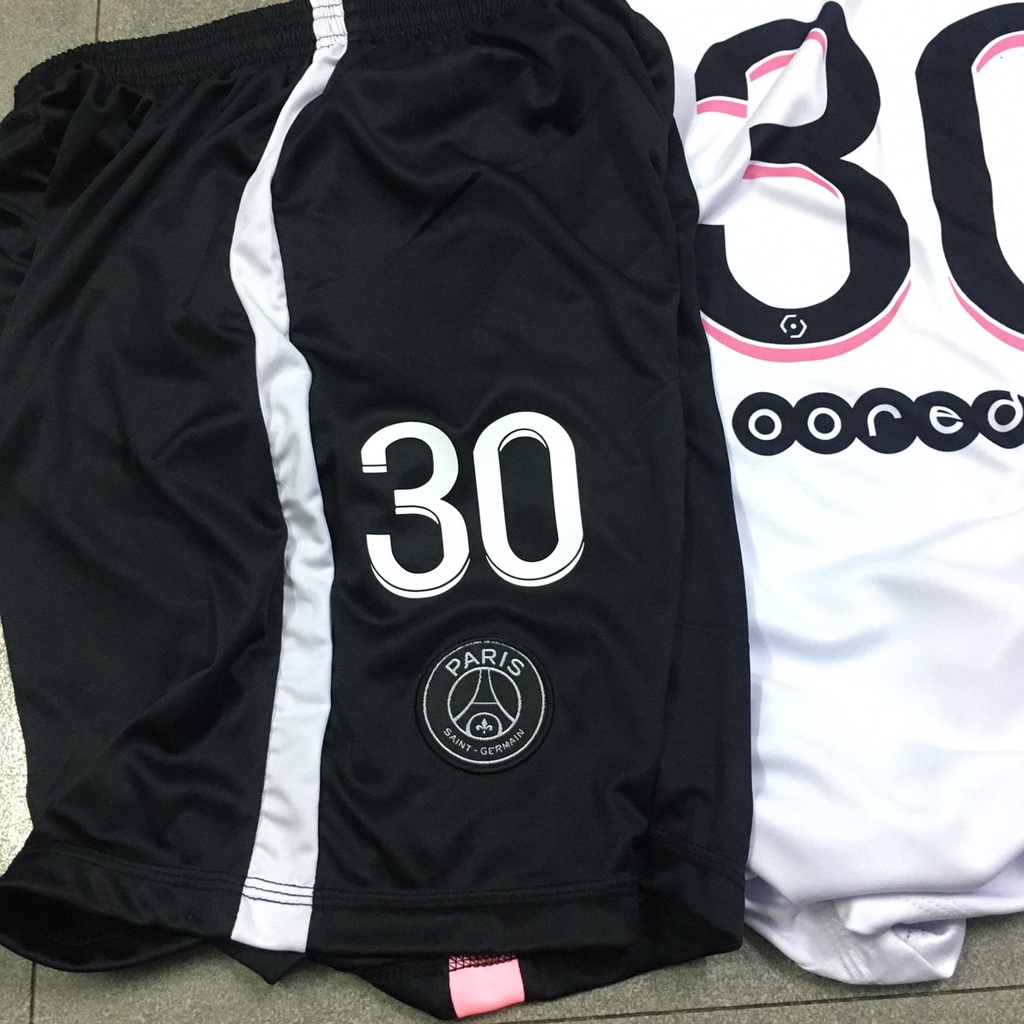 Bộ quần áo Messi PSG trắng hồng sân khách 2022