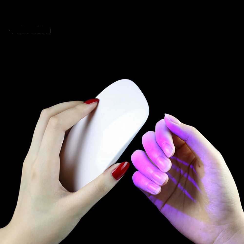 Đèn LED UV sấy khô sơn móng tay tiện lợi