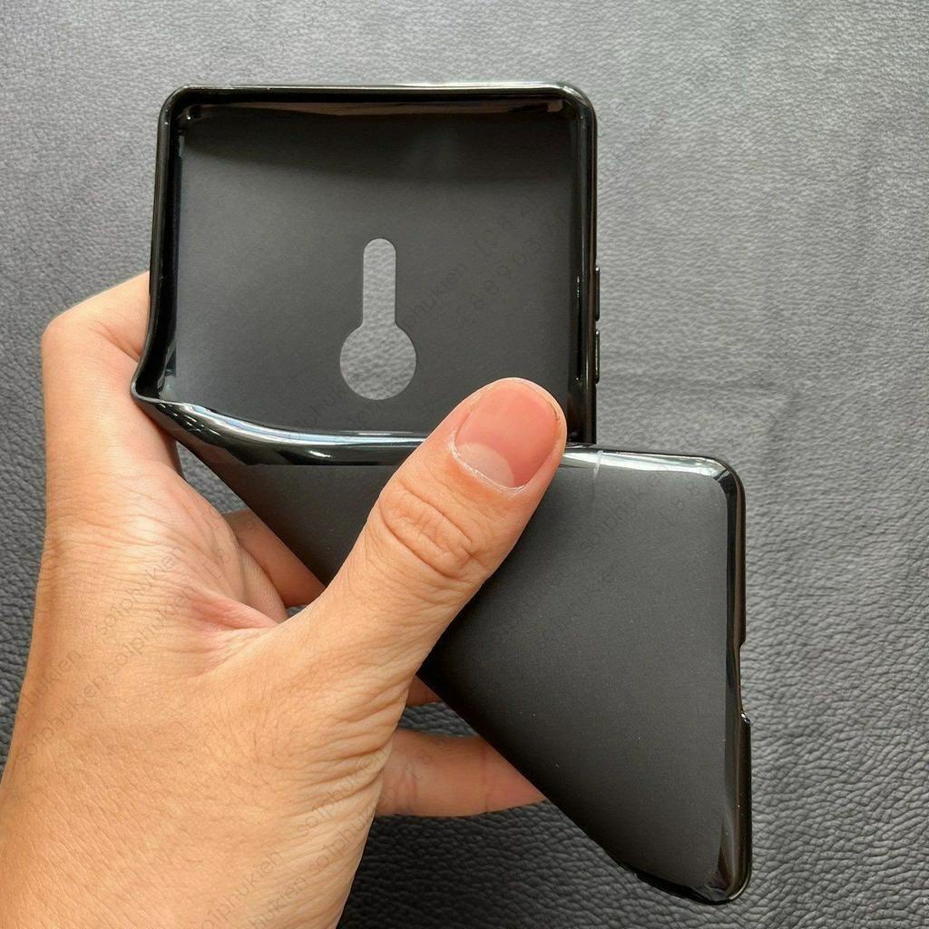 Ốp lưng Sony XZ2/ XZ3 dẻo đen cao cấp bền đẹp