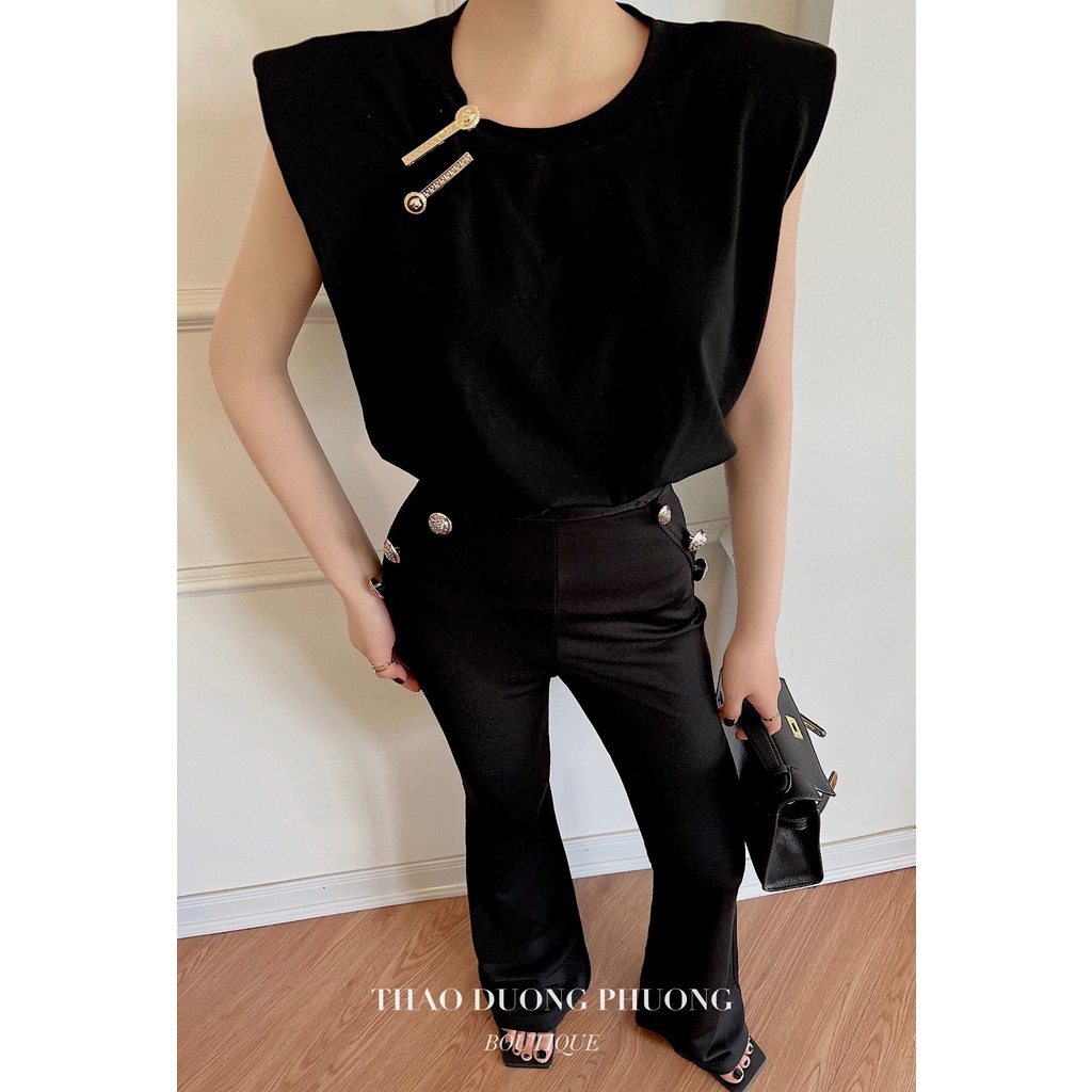 áo đệm vai kèm 2 tang cài đen trắng SZ SM | BigBuy360 - bigbuy360.vn