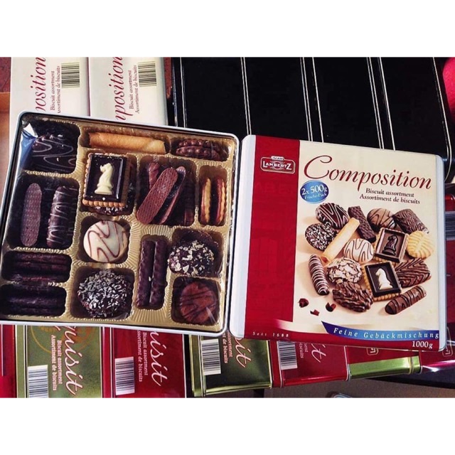 Bánh quy Lambertz Composition 1kg - hộp thiếc của Mỹ date 10/2022