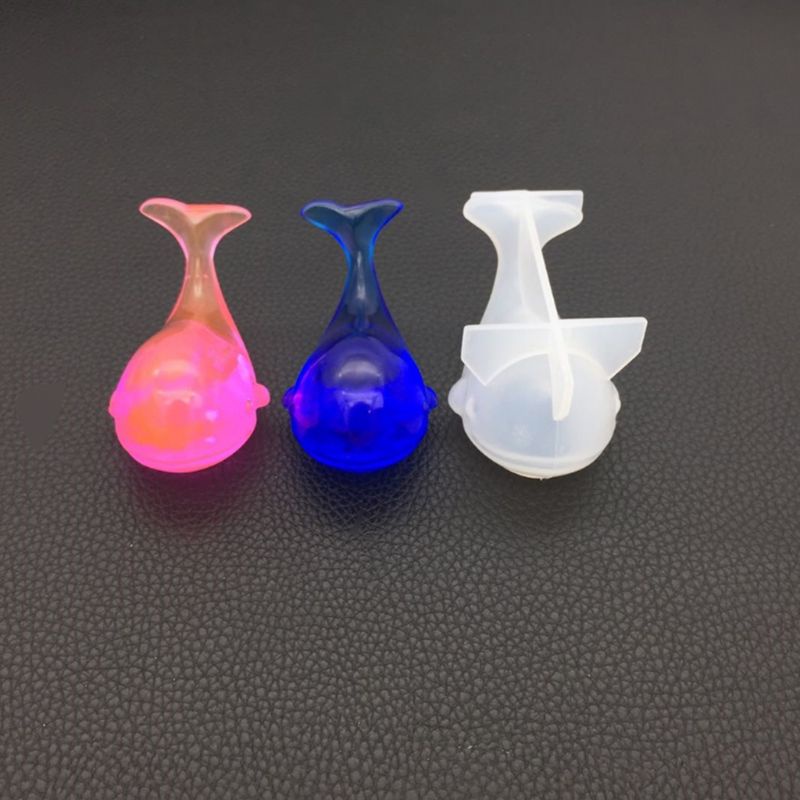 Gương Trang Điểm Bằng Silicone Hình Cá Heo