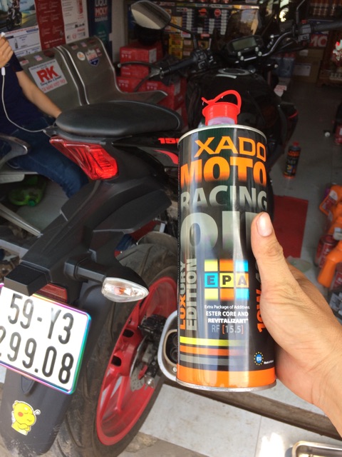 Combo Nhớt Xado Luxury Moto Racing Oil 10W-40 Tặng Phụ Gia Liqui Moly