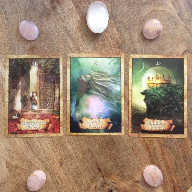 Bài Enchanted Map Oracle