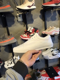 Vans Trắng
