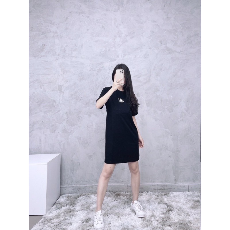 - Váy Adidas xuông mẫu 2021