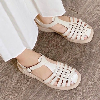 Sandal rọ dây đan