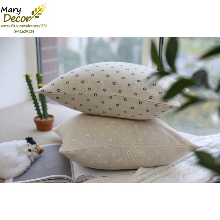 Gối tựa sofa Mary Décor - họa tiết Hoa bi G-A07