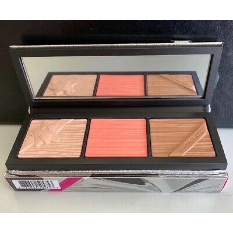 SALE12 - bảng bắt sáng khối má 3 ô MAC tông Fair