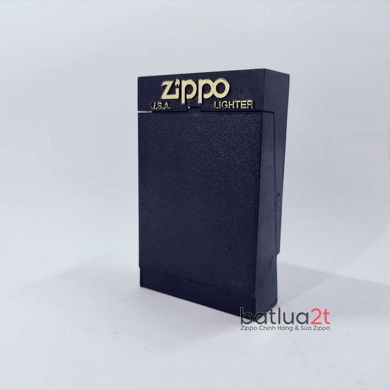 Hộp Zippo La Mã - Hộp Nhựa Zippo Dòng La Mã Dùng Bảo Quản Trưng Bày Zippo