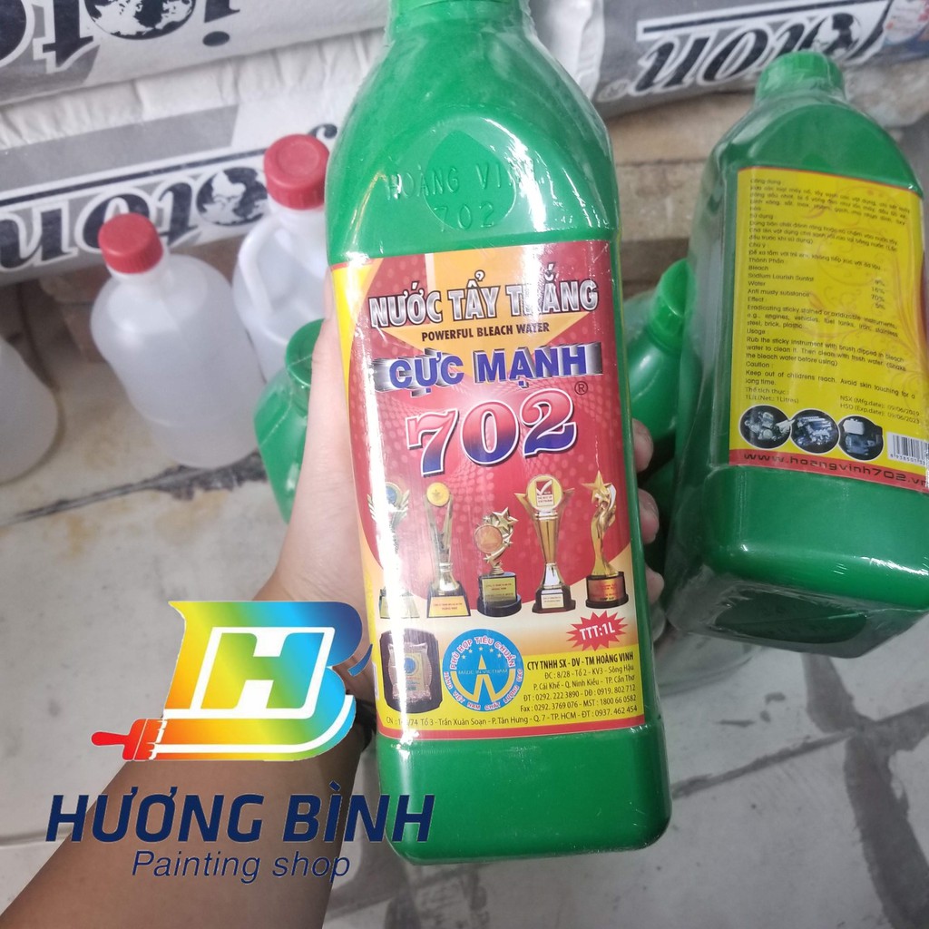 Nước tẩy trắng cực mạnh 702 - chai 1 lít (vệ sinh lốc máy, đầu bò xe, bình xăng,..)