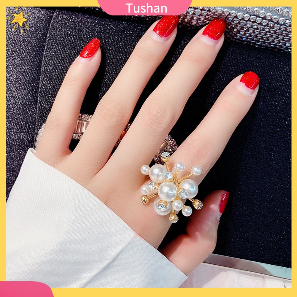 Nhẫn Hở Hình Hoa Tuyết Đính Ngọc Trai Nhân Tạo Thời Trang