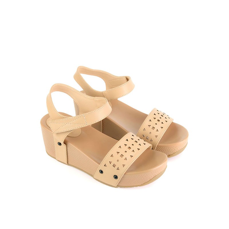 [Mã FASHIONMALLT4 giảm 15% đơn 150k] Giày Sandal Đế Xuồng Quai Ngang Laser ngang SUNDAY SD37