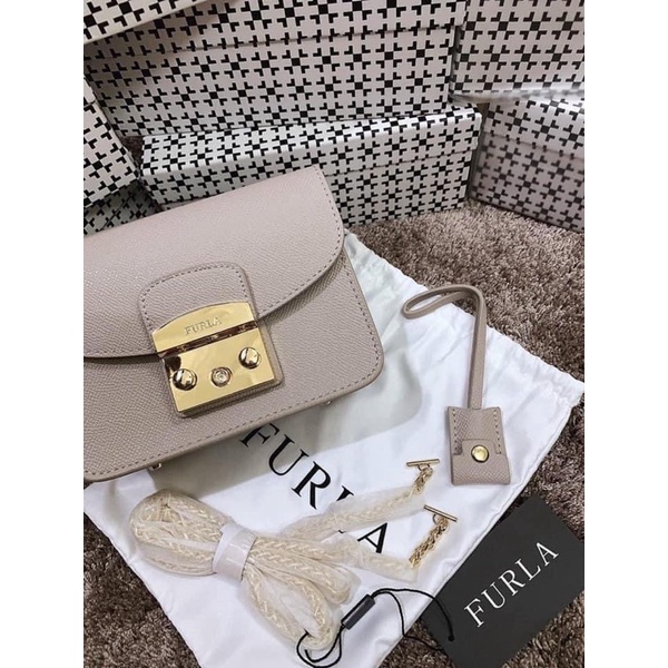 Túi Chữ FFFF siêu phẩm 18cm