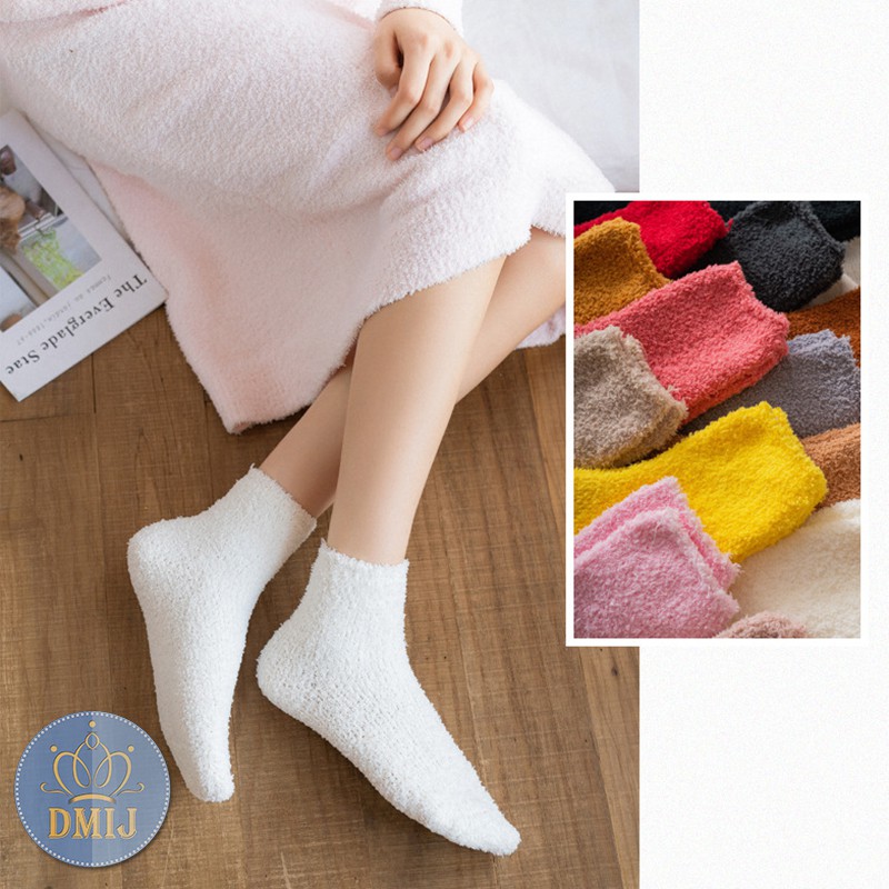 [Mã FAMARAL2 giảm 10K đơn 50K]Tất len lông cừu nữ màu trơn cho mùa thu đông dễ thương