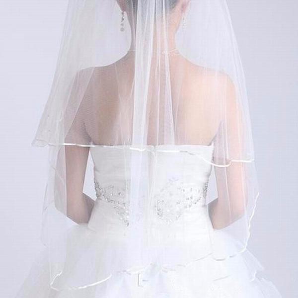 Khăn voan thanh lịch cho cô dâu