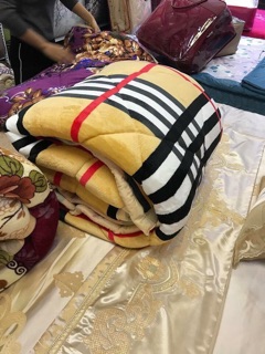 Chăn lông cừu việt nam