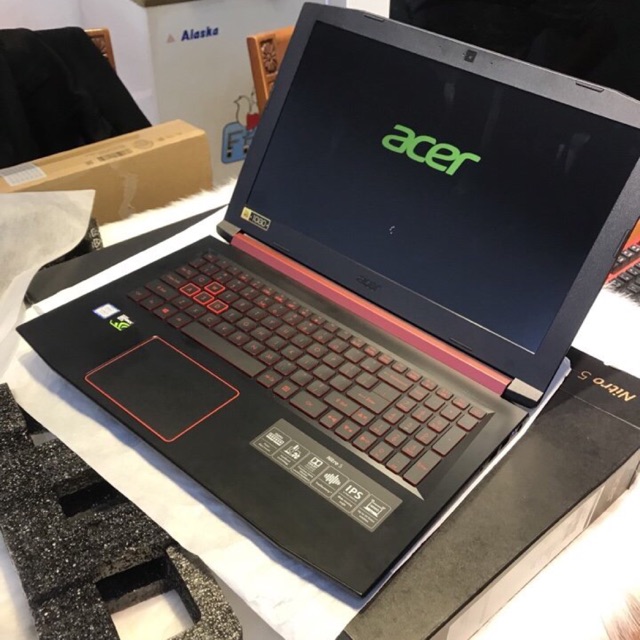 Laptop Acer Nitro 5 new 100% fullbox