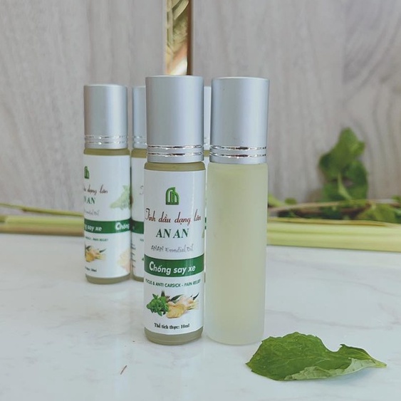Tinh dầu lăn chống say xe, đuổi muỗi dạng chai lăn bi An An 10ml | BigBuy360 - bigbuy360.vn