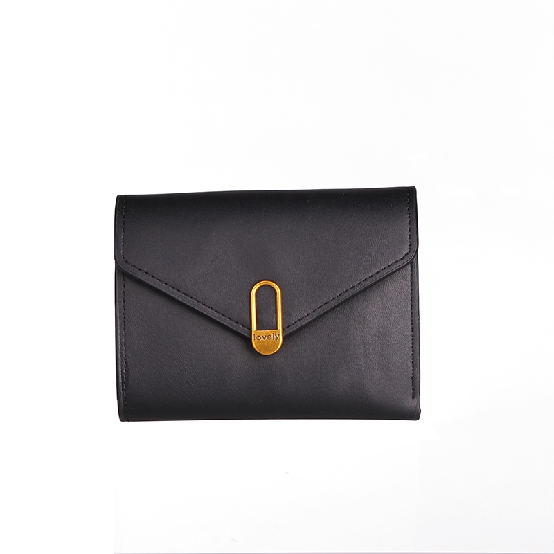 A classic European American-style short wallet for women