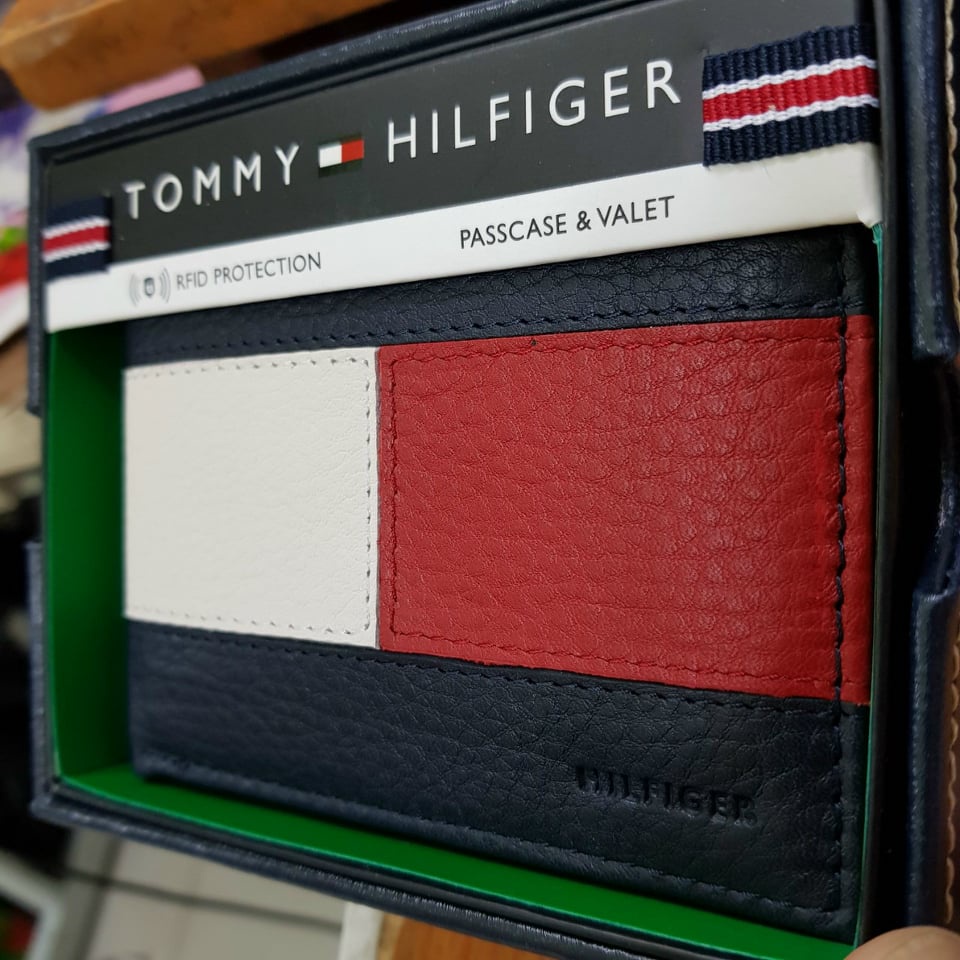 Chính hãng Mỹ - Ví da nam Tommy Hilfiger