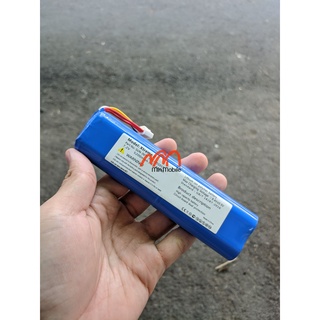 Thay pin loa JBL Xtreme 2