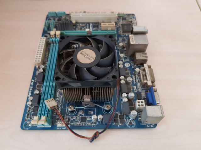 COMBO BỘ MAIN AMD GIGA A55M DS2+ CPU AMD A6 3600 SERIES