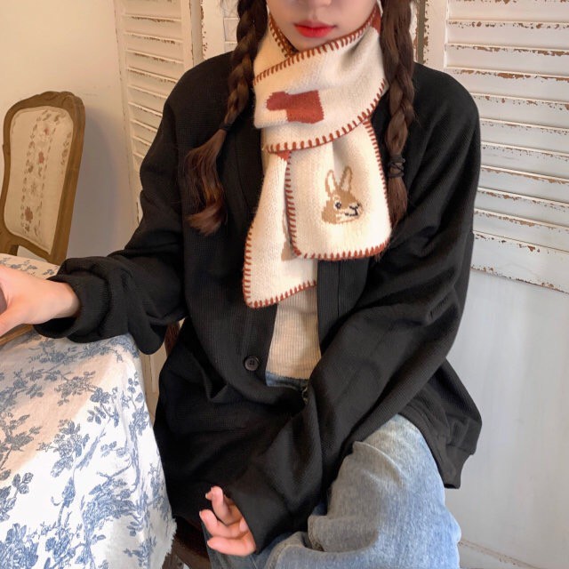 Khăn quàng cổ dệt kim giữ ấm mùa đông in hình trái tim & thỏ Lisa BLACKPINK đáng yêu
