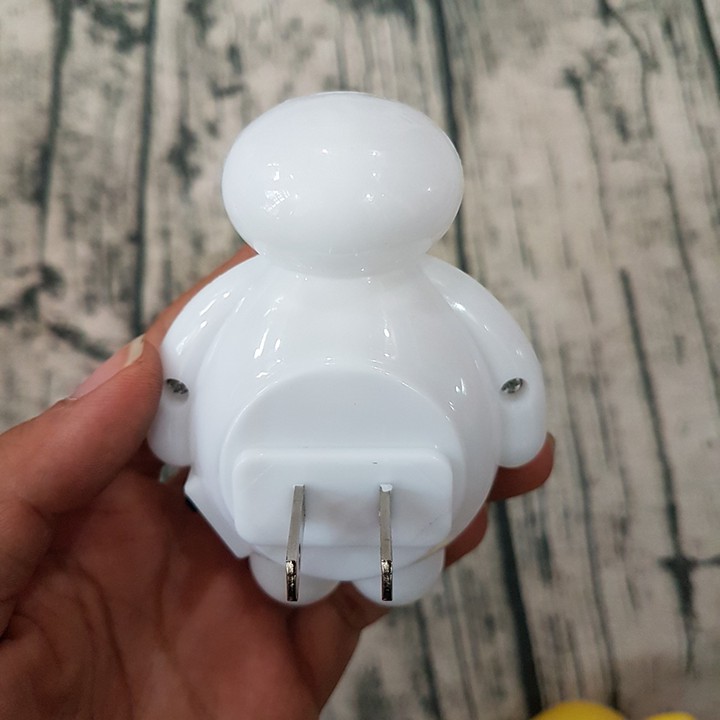 HCM - Đèn ngủ Baymax nhỏ gọn ánh sáng dịu có công tắc đóng mở chủ động