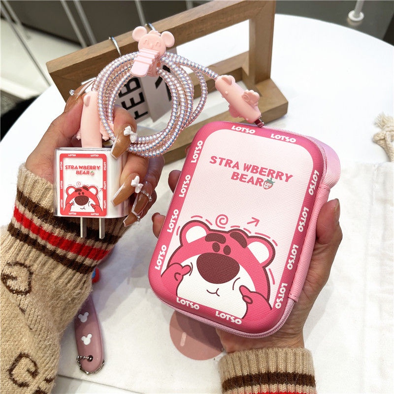 Vỏ Bảo Vệ Hộp Sạc Tai Nghe IPhone 11 12 18W-20W Bằng Silicon Họa Tiết Hoạt Hình Chú Gấu &amp; Dâu Tây